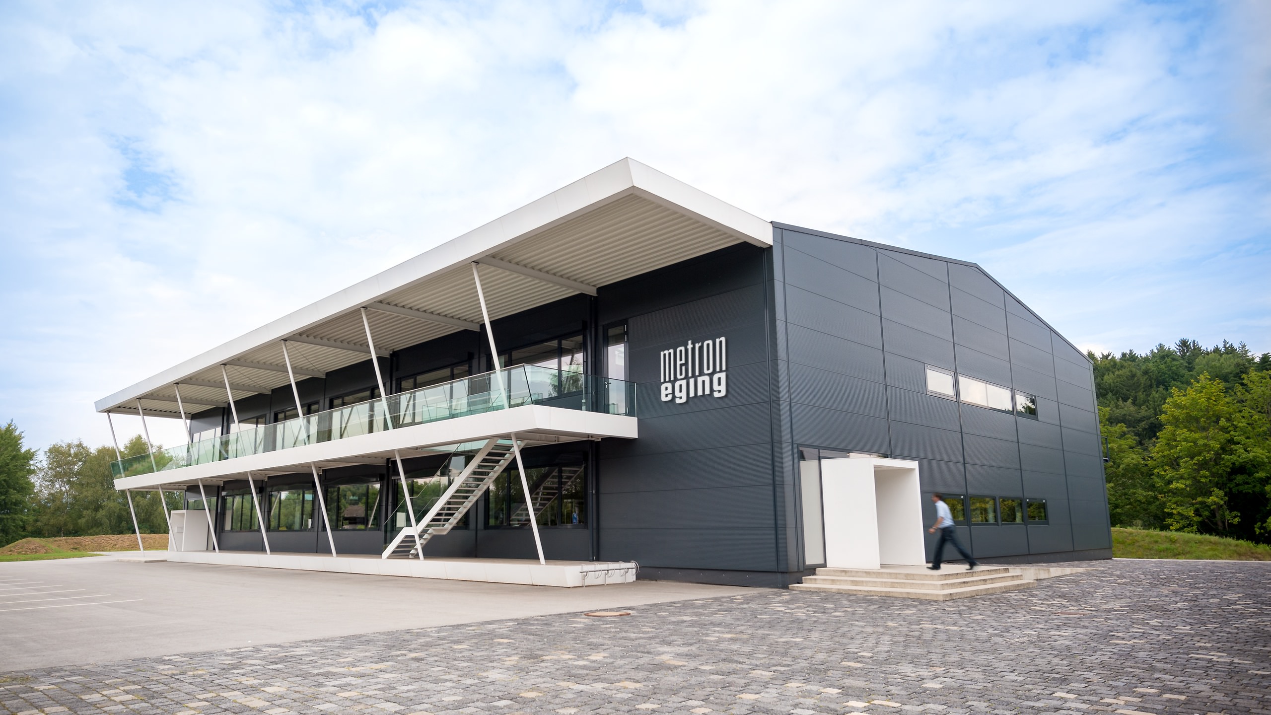 BAYOOSOFT - Unsere Success Story mit metron eging GmbH