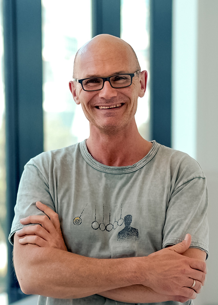 BAYOOSOFT_Dirk Schwarzmann BAYOOSOFT Team - Dirk Schwarzmann - Senior Solution Engineer